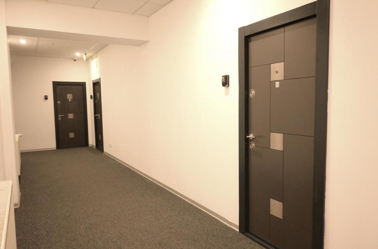 Luana Airport Apartments #5 Otopeni Exteriér fotografie